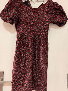GAP Floral Puff Sleeve Dress