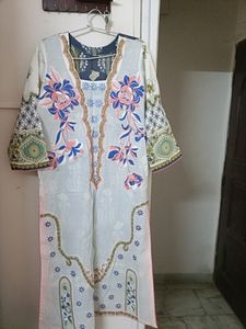 Pakistani Lawn Suit