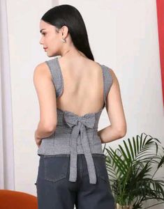 Shein Cute Black Gingham Sleeveless back bowTop