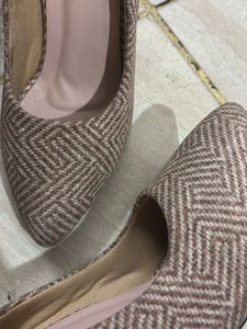 Glam Heeled Pumps