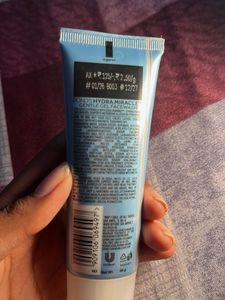 Pond's Hydra Miracle Facewash