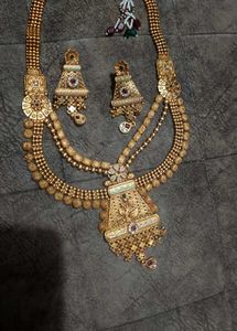 Golden antiq  Jewellery Set