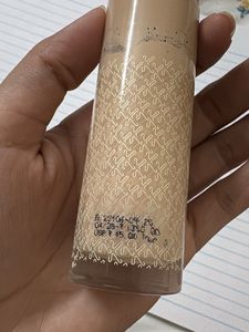 kay beauty foundation + FREE earrings 🎁⭐️🤍