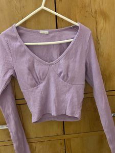 Lilac Ribbed V-Neck Crop Top