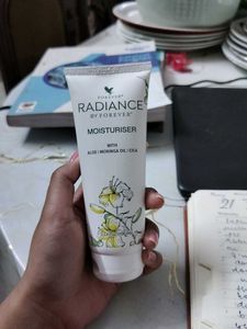 radiance by forever moisturizer