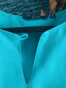 Price Drop Embroided Kurta Sleevless