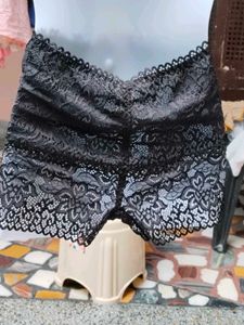 Lace High-Waist Briefs