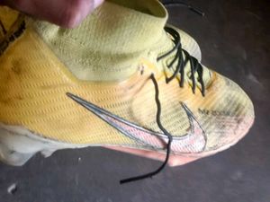 nike mercurial