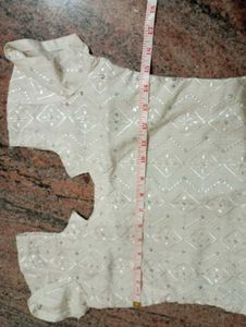 Elegant White Kurta with jeggings