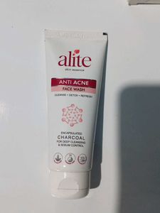 Alite Anti Acne Face Wash Charcoal