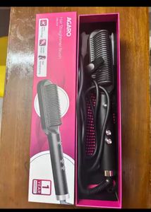 AGARO Hair Straightener Brush - Like New!