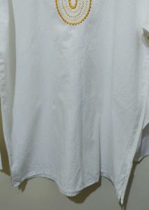 Cibuka Unisex White Kurti Tunic Gold Embroidery