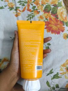 Dot &amp; Key Vitamin C+E Face Wash