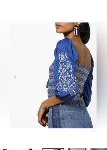 ONLYSlim Fit woven Crop Top with Embroidery