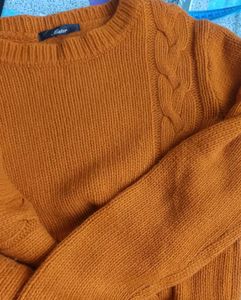 Imported Round Neck Sweater