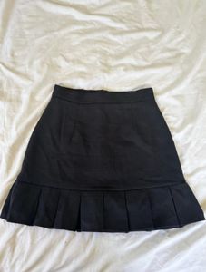 Black Pleated Mini Skirt