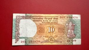 10 rs Shalimar issue rev 786 in mid rare