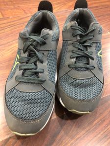 Power Casual Sneakers size UK6