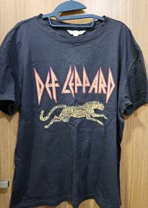 Def Leppard Graphic Tee