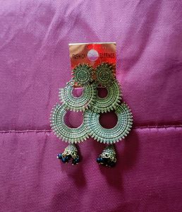 Combo 4earring and 1 Rubber