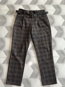 Addiction Plaid Ankle Pants