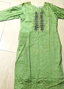 Beautiful Green Embroidered Kurta