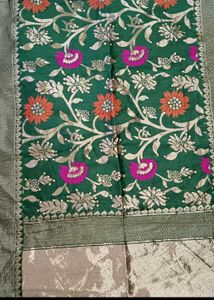 Elegant Green Embroidered Kurta Set
