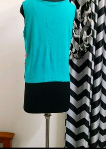 Sleeveless Top