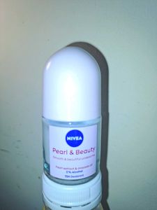 Nivea Pearl &amp; Beauty Deodorant