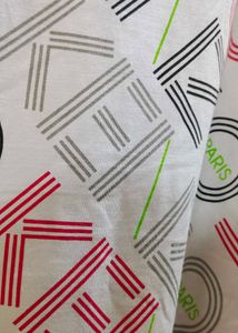 Unisex T-Shirt Fit