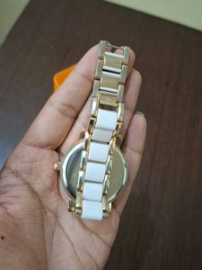 Elegant Cartier fashion Women's Watch