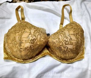 VS Lace Padded Bra