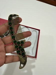 Brand new Vintage Peacock Hand Mirror &amp; Comb Set