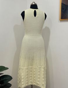Elegant Cream Sleeveless Midi Dress