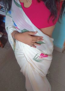 Elegant White Floral Print Saree
