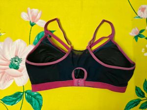 Stylish Black &amp; Pink Sports Bra