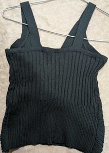 Ribbed V-Neck Cropped Tank Top
