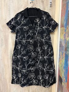 Chic Black Floral Midi Dress