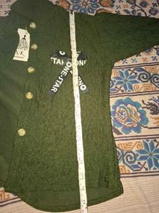 Stylish Green Textured Button-Up Top