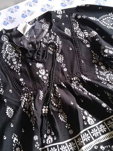 Boho Black &amp; White Print Tunic Top