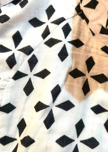 COLLAR NECK PURE COTTON BLOUSE