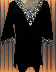 Embellished short Black Kurta