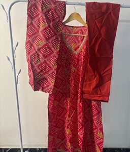 Vibrant Red Bandhani Kurta Set