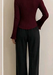 🔥🎀Ribbed Flare Sleeve Top RED SUGAR 👠
