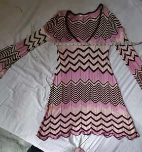 Very Stylish And Beautiful Dress