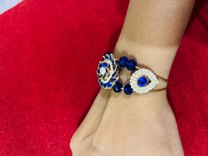 Blue Stone Bracelet new with tag