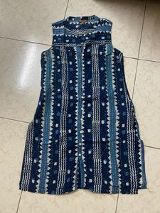 Blue Geometric Print Sleeveless Kurta