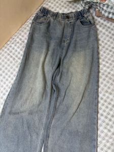 Light Wash Wide Leg Jeans