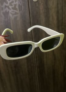 Stylish White Rectangular Sunglasses