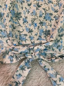 Floral Print Long Sleeve Crop Top